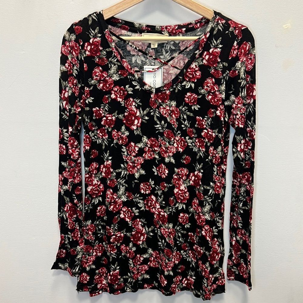 No Comment Women’s Black Red Floral Long Sleeve Blouse Size Medium